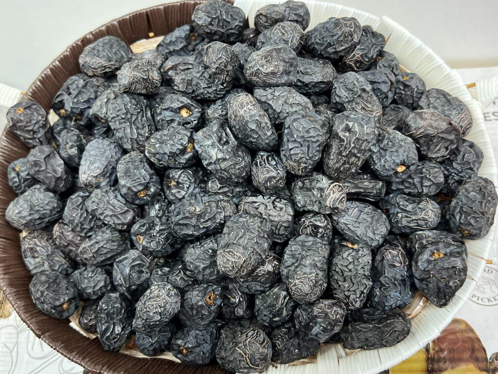 original-ajwa-dates